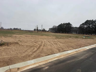 /international/us/1015-fifth-lake-city-ar-110105794099/