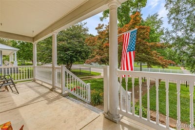 /international/us/805-w-columbia-street-farmington-mo-110099886713/?lang=en