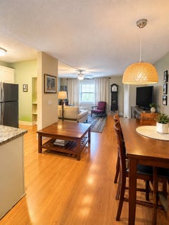 /international/us/197-kent-l-west-palm-beach-fl-110119947811/