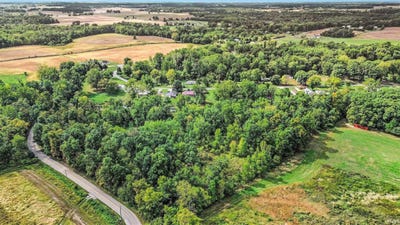/international/us/e-adams-road-pierceton-in-110109349428/