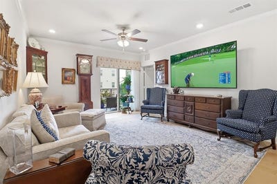 /international/us/651-n-watters-road-allen-tx-110103211012/