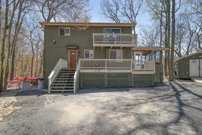 /international/us/163-cambridge-court-bushkill-pa-110107078792/