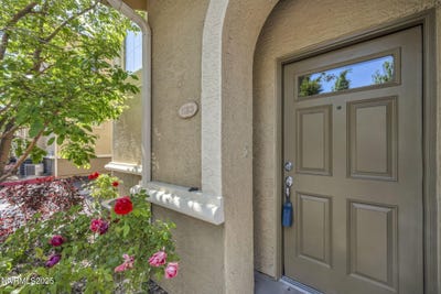 /international/us/9050-double-r-boulevard-unit-apt-1123-reno-nv-110099789883/