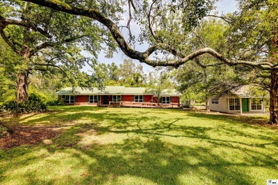 /international/us/6058-federal-highway-80-rayville-la-110119741504/