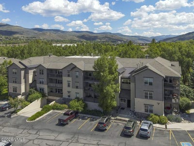 /international/us/40-river-pines-court-edwards-co-110109135535/