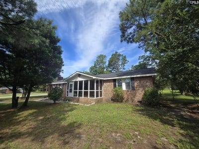 /international/us/1549-smyrna-road-elgin-sc-110108946454/