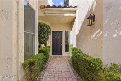 /international/us/1700-e-lakeside-drive-gilbert-az-110110317671/