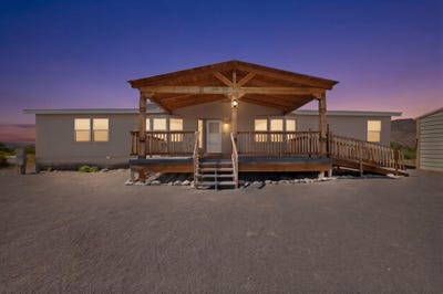 /international/us/1256-county-rd-142-medanales-nm-110110229870/