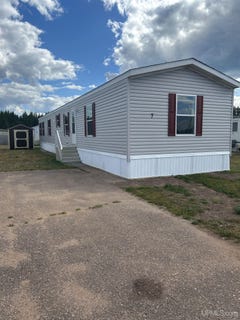 /international/us/55-e-riling-street-lot-7-gwinn-mi-110109388110/