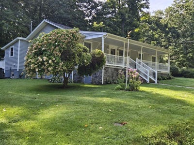 /international/us/95-peery-hollow-rd-hot-springs-va-110094252813/