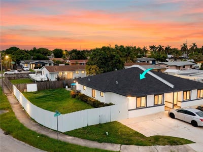 /international/us/10769-sw-146th-st-miami-fl-110108479724/