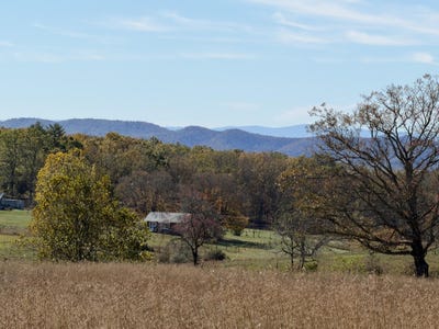 /international/us/4242-muddy-creek-mountain-rd-alderson-wv-110103055849/