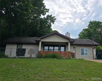 /international/us/8524-lake-drive-cedar-hill-mo-110108354380/