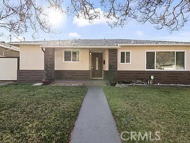/international/us/8315-valecrest-sun-valley-ca-110107453234/