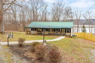 /international/us/623-holly-hill-drive-buffalo-junction-va-110106069962/