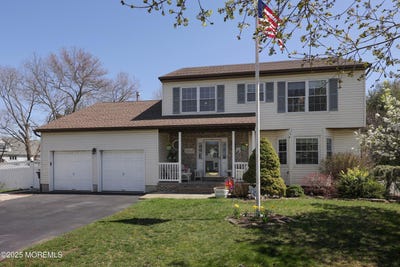 /international/us/1009-isaac-court-toms-river-nj-110098659852/