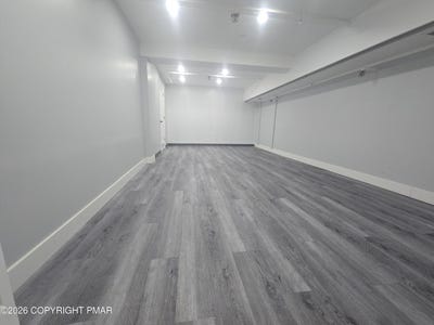 /international/us/580-main-street-unit-4-stroudsburg-pa-110104997372/