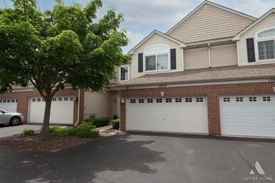 /international/us/10079-cummings-street-huntley-il-110108348565/