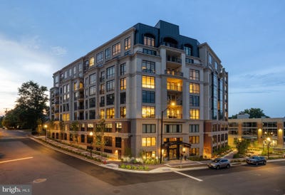 /international/us/6718-lowell-avenue-mclean-va-110107724706/