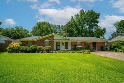 /international/us/301-w-bolling-street-monticello-ar-110108626520/