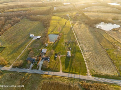 /international/us/3299-castle-hwy-pleasureville-ky-110106296247/