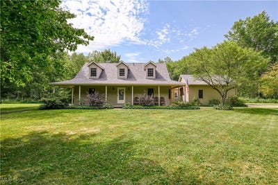 /international/us/6640-giddings-road-rootstown-oh-110101454090/