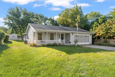 /international/us/608-n-lake-of-the-woods-road-mahomet-il-110120151979/