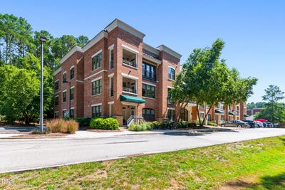 /international/us/7250-nc-751-hwy-durham-nc-110100810040/
