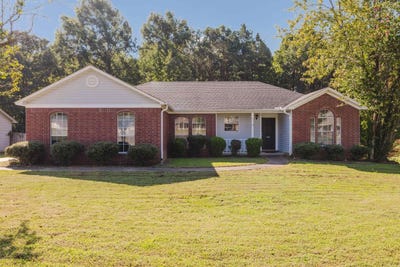 /international/us/2206-cherry-creek-circle-bryant-ar-110110220304/