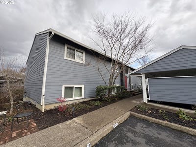 /international/us/10940-sw-meadowbrook-dr-portland-or-110094816323/