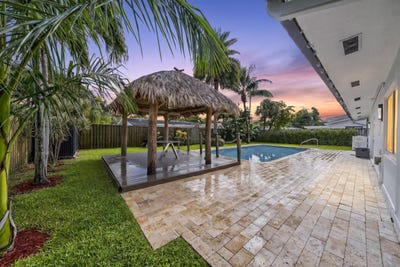 /international/us/1970-ne-32nd-street-lighthouse-point-fl-110120020893/