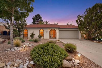 /international/us/3532-haines-avenue-ne-albuquerque-nm-110110362567/