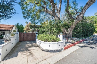 /international/us/2393-allen-avenue-altadena-ca-110106318718/