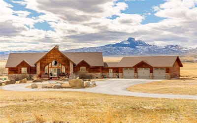 /international/us/1231-chalk-rd-powell-wy-110098350806/