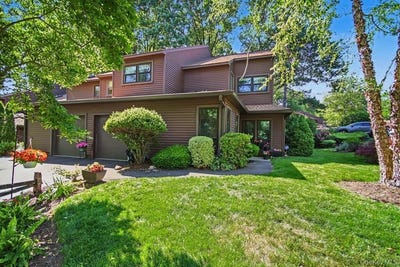 /international/us/86-woods-brooke-terrace-ossining-ny-110108825532/
