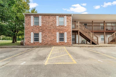 /international/us/1437-w-sligo-street-fayetteville-ar-110102202507/