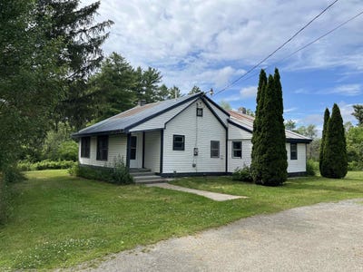 /international/us/322-belden-falls-road-new-haven-vt-110100821938/