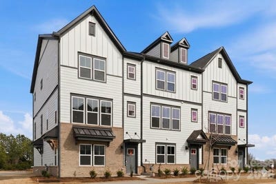 /international/us/411-silver-star-boulevard-indian-trail-nc-110108207417/