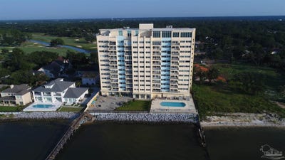 /international/us/825-bayshore-dr-pensacola-fl-110110014170/