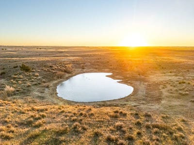 /international/us/county-rd-210-mooreland-ok-110104488134/