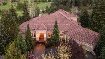 /international/us/11905-s-fairway-ridge-ln-spokane-wa-110107891759/