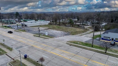 /international/us/1710-w-osage-street-pacific-mo-110106564919/