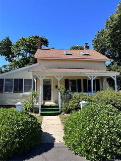 /international/us/47-henry-street-sayville-ny-110108680376/