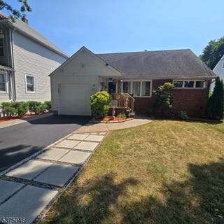 /international/us/61-hobart-st-ridgefield-park-village-nj-110101492498/?lang=en
