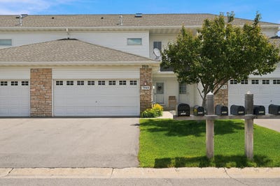/international/us/7515-5th-street-n-oakdale-mn-110108902858/