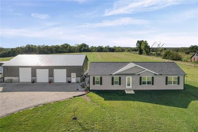 /international/us/19173-w-367th-street-paola-ks-110120105578/
