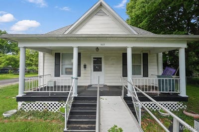 /international/us/903-n-harrison-street-litchfield-il-110108504224/