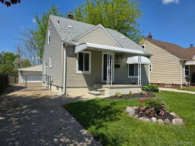 /international/us/29571-kelly-road-roseville-mi-110107999094/