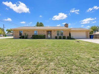 /international/us/101-w-park-street-decatur-tx-110120509781/