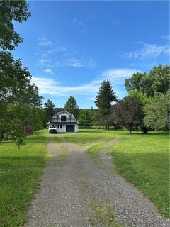 /international/us/2511-state-highway-7-bainbridge-ny-110100567629/